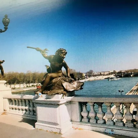 Arc De Triomphe-carnot Luxury & Design *