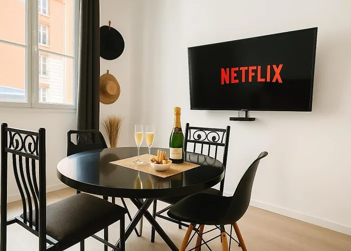 Arc De Triomphe-carnot Luxury & Design * Parijs