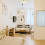 Appartement Arc De Triomphe-carnot Luxury & Design