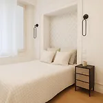 Arc De Triomphe-carnot Luxury & Design *