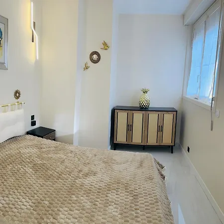 Arc De Triomphe-carnot Luxury & Design Appartement