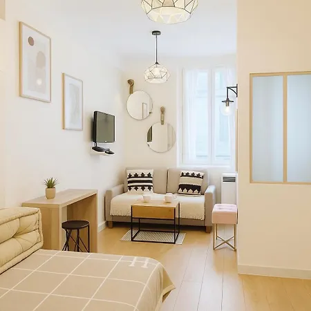 Appartement Arc De Triomphe-carnot Luxury & Design